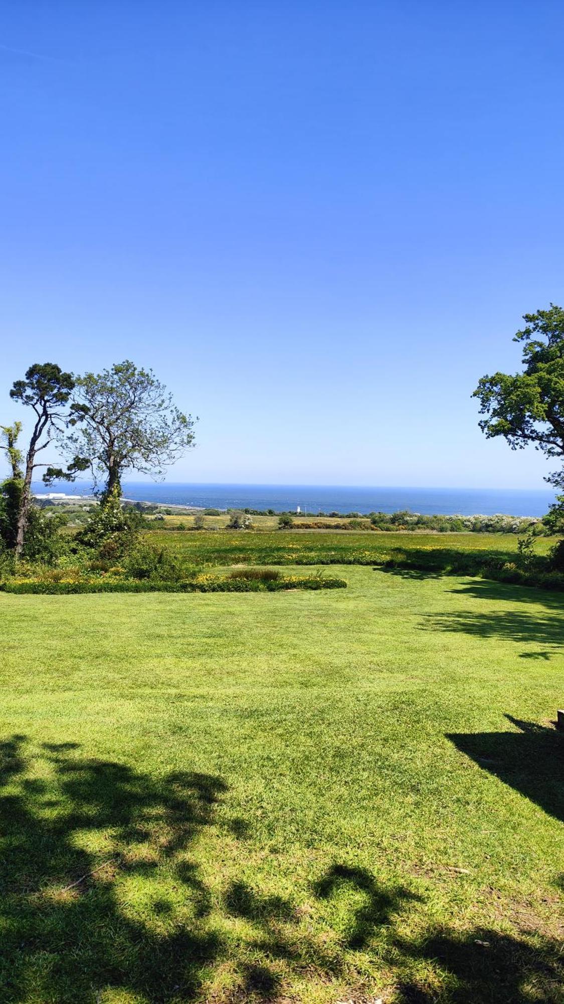The View At Moneylands Villa Arklow Bagian luar foto